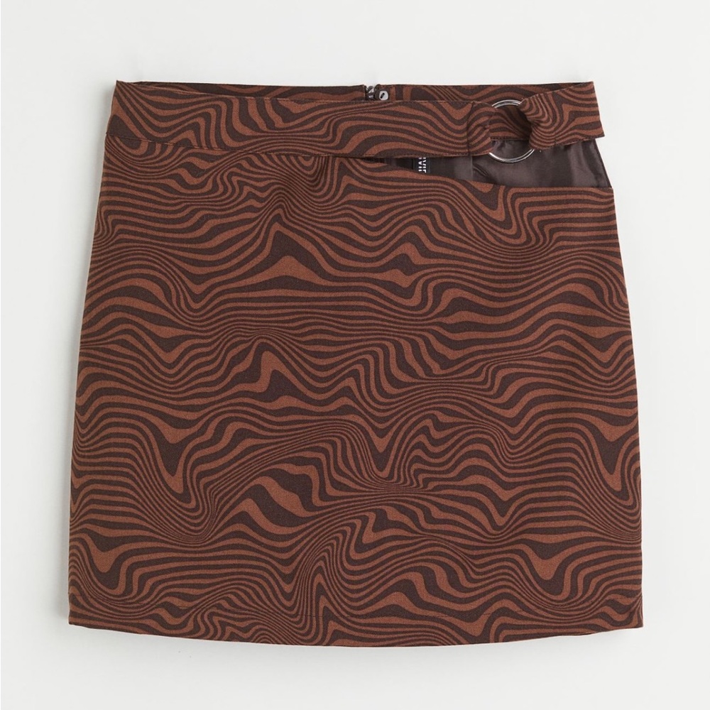 Cut-out Detail Skirt